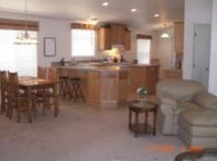 17010 Robinhill Rd, Corning, CA 96021