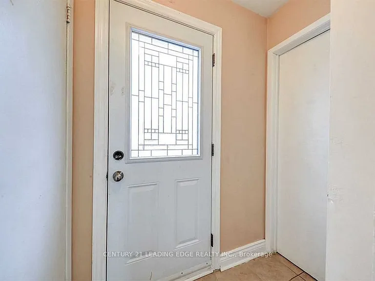 45 Burkwood Cres — Photo 13
