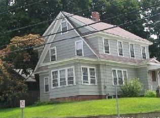446 Park Ave, Cranston, RI 02910