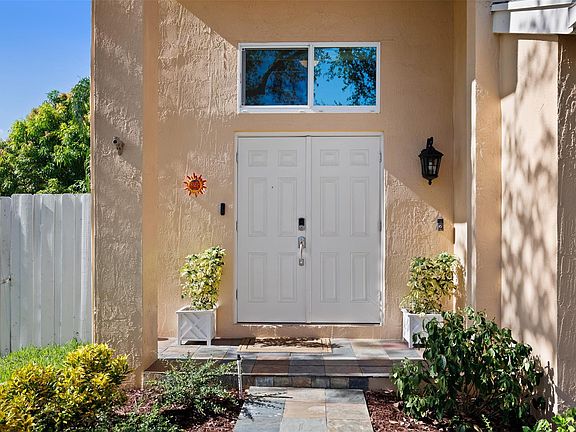 4th image of 4813 NW 14th Drive