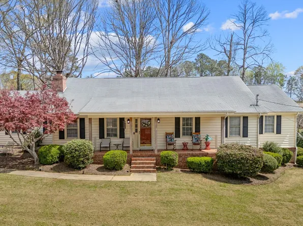 112 W Allison Cir, Carrollton, GA 30117