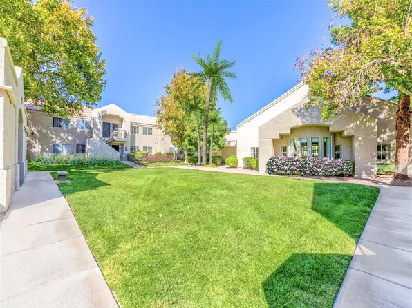 Country Club at Valley View - 55+ Senior Apartments