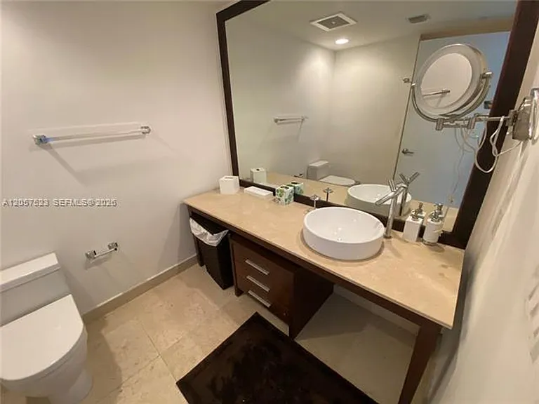 465 Brickell Ave #CU-5304 — Photo 6