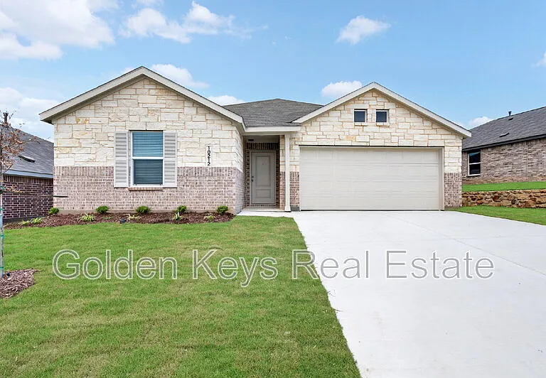 10212 Regal Bend Ln — Photo 1