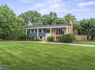 1121 Collingwood Rd, Alexandria, VA 22308