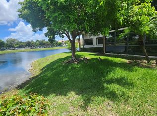 9935 N Belfort Cir, Fort Lauderdale, FL 33321