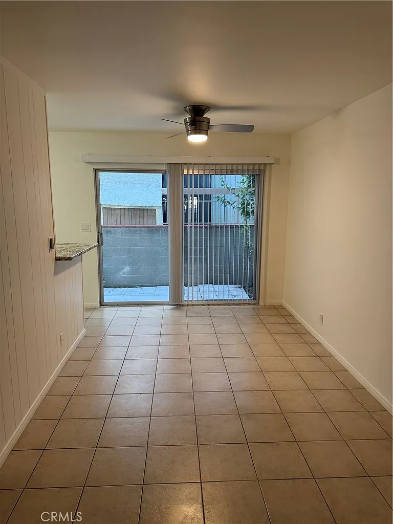 2 bed, 850 sqft, $2,399 — Photo 4
