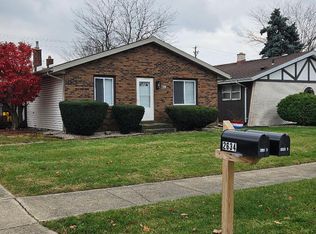 2634 44th St #F, Highland, IN 46322