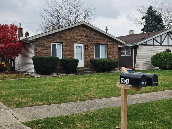 2634 44th St #F, Highland, IN 46322