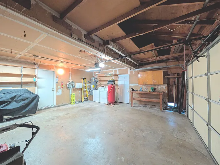 10988 Mira River Ct — Photo 34