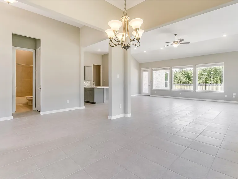 4227 Carol Ridge Dr — Photo 8