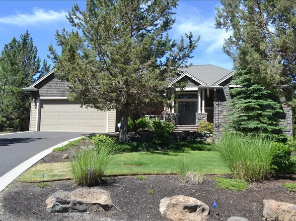 3225 NW Melville Dr, Bend, OR 97703