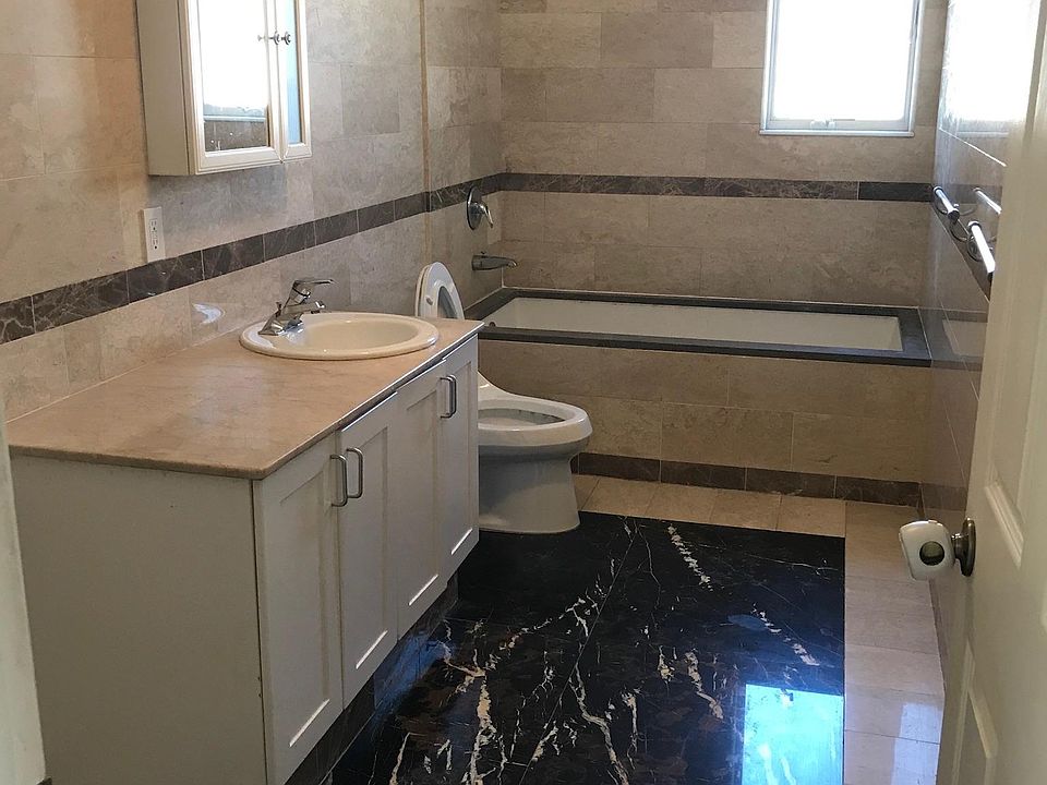 1st image of 108 Hett Ave #2