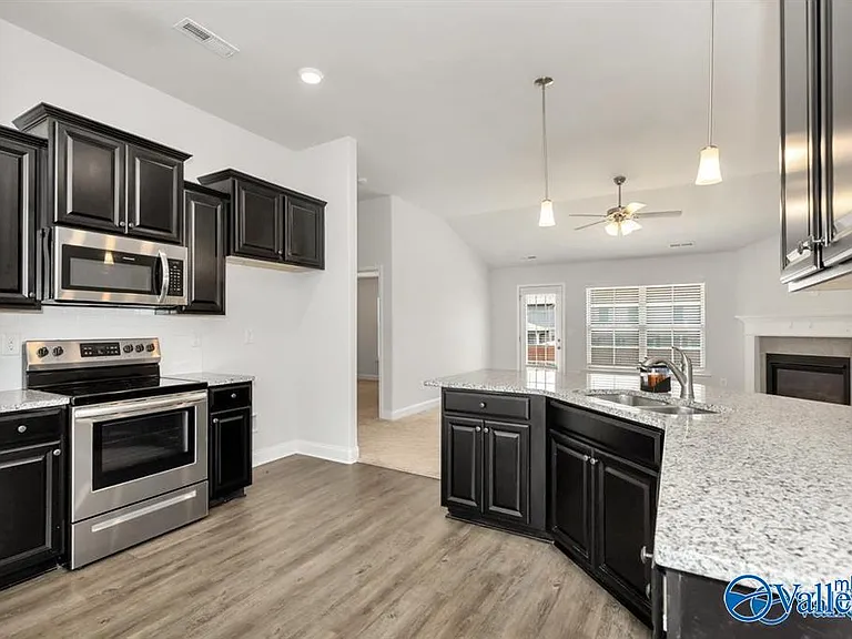 283 Harold Murphy Dr — Photo 8