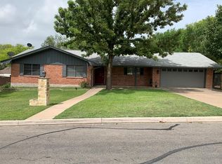 202 Sherwood Ln, Kerrville, TX 78028