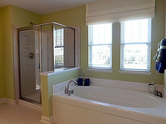 538 Prairie Way South