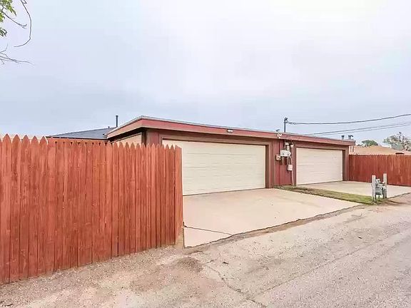 2nd image of 2505A Haynes Dr