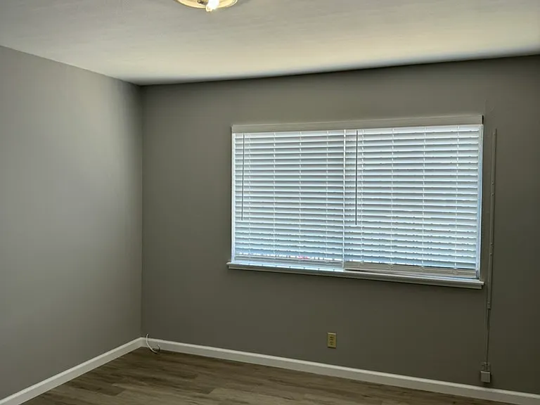 1534 4th Ave #6 — Photo 3
