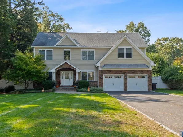770 Blanch Ave, Norwood, NJ 07648