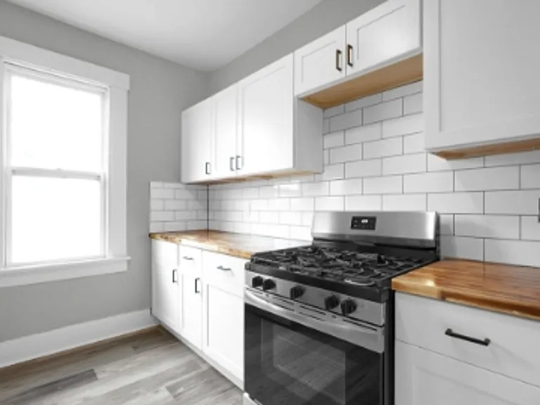 67-69 S Terrace Ave #69 — Photo 6