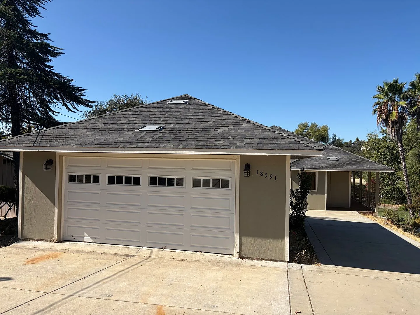 Hidden Valley Lakeside Rental — Photo 1