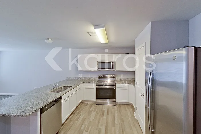 127 Village Creek Dr — Photo 5