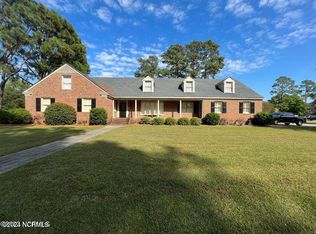 1501 Sutton Dr, Kinston, NC 28501