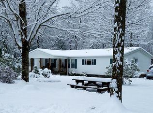 181 Meadow View Rd, Spruce Pine, NC 28777