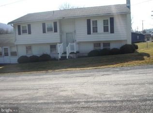103 3rd St, Tyrone, PA 16686