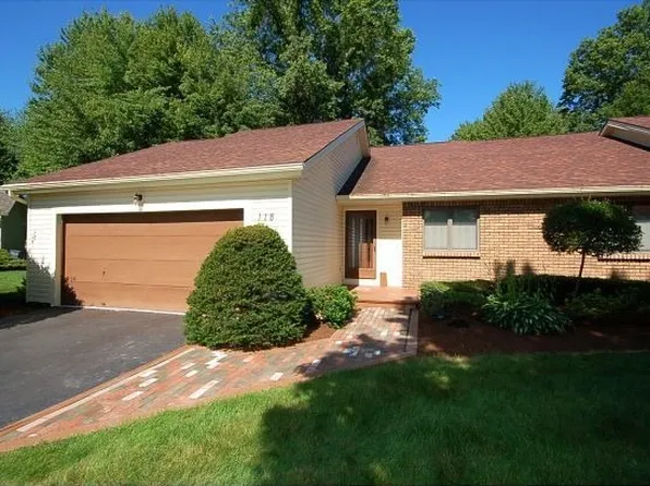 118 Emerald Ln, Cortland, OH 44410
