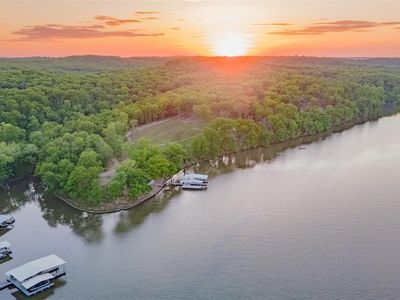 439 Beacon Point, Sunrise Beach, MO, 65079