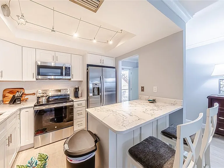 616 Flamingo Dr #102 — Photo 6