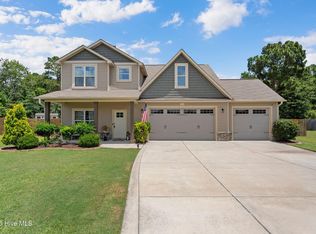 121 Driver Ct, Raeford, NC 28376