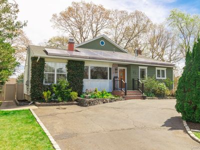 11 Harvest Lane, West Islip, NY, 11795