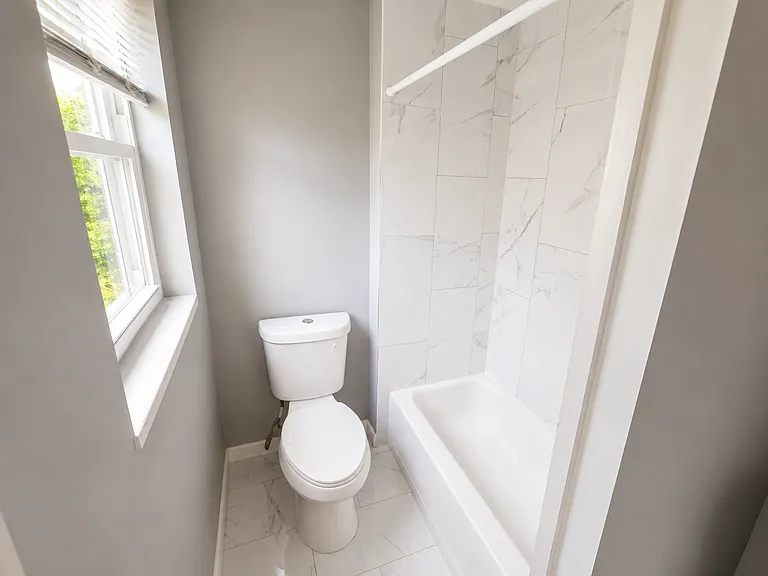 85 Hillside Ave #2B — Photo 4
