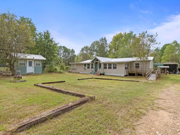 301 Private Road 67004, Maud, TX 75567