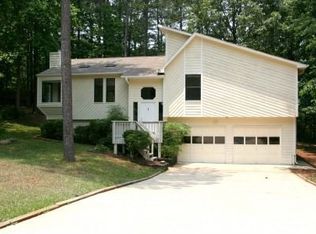 1016 Sunshine Way NW, Acworth, GA 30102