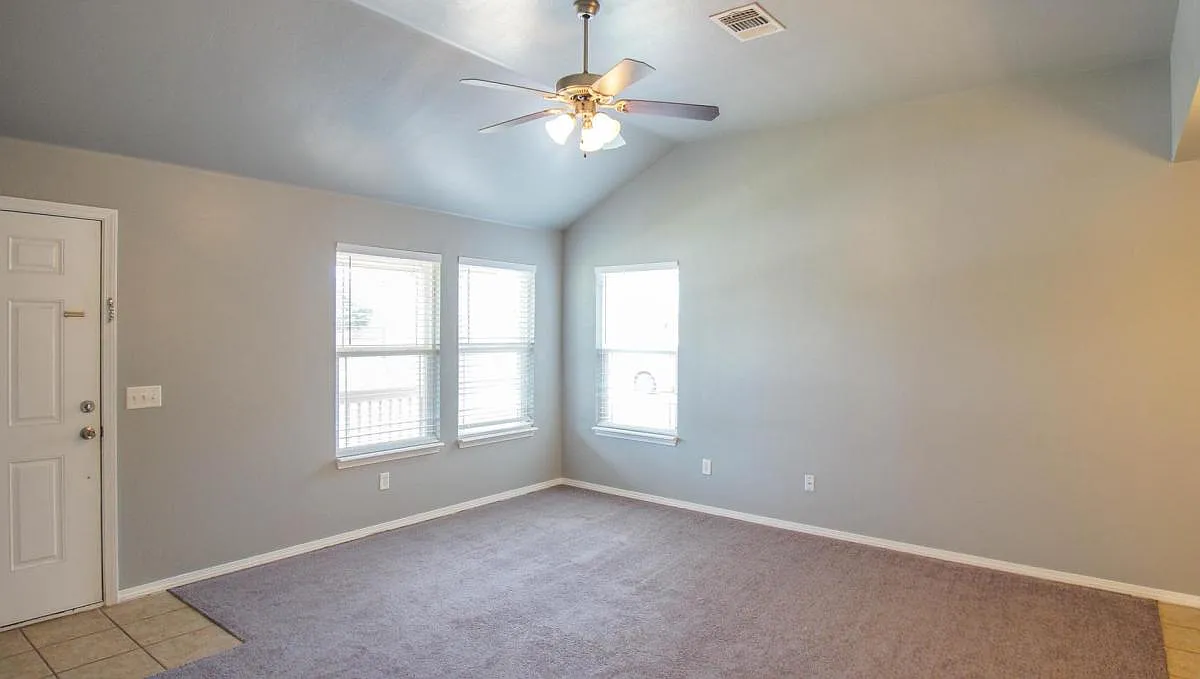 2704 NW 185th Street - 1 — Photo 3