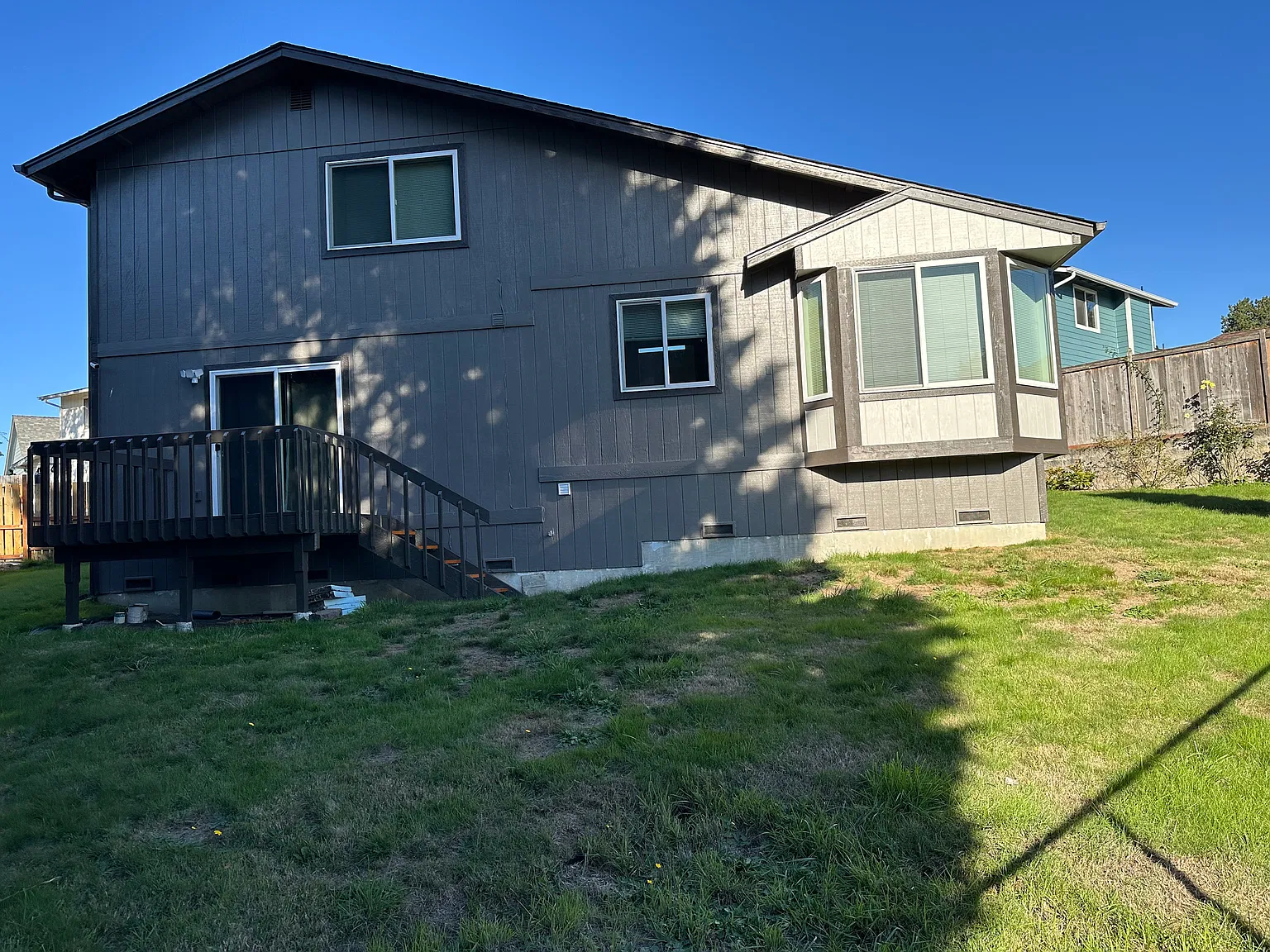 3 bed, 1360 sqft, $3,075 — Photo 4