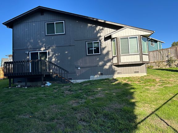4th image of 21409 111th Ct SE