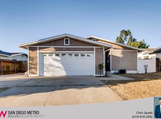 8606 Carlton Oaks Dr, Santee, CA 92071