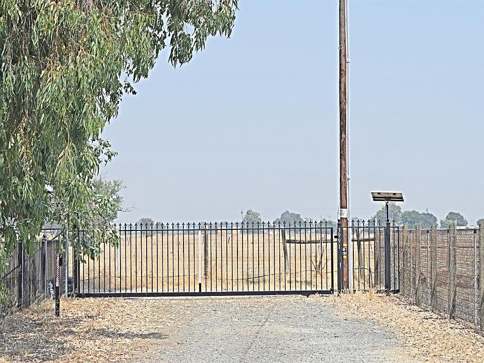 2nd image of 3991 E Barron Rd