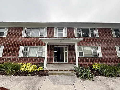 424 Harding Ave #C Photo 1