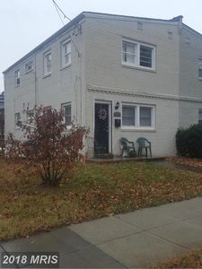 2545 18th St SE, Washington, DC, 20020