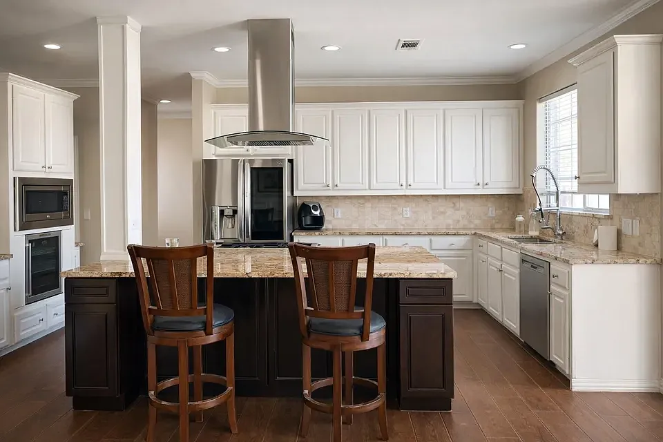 4 bed, 4158 sqft, $6,000 — Photo 4