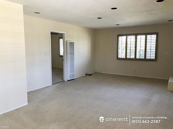 2nd image of 822 1/2 Woodlawn Ave
