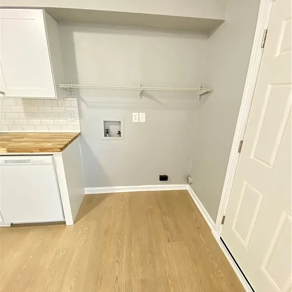113 Woodhouse Ln #B — Photo 6