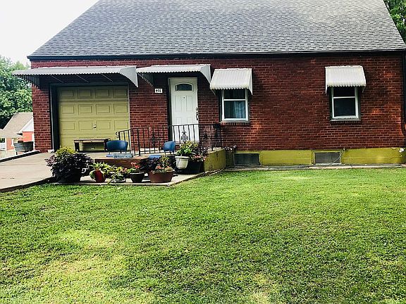 2nd image of 401 Benton Blvd
