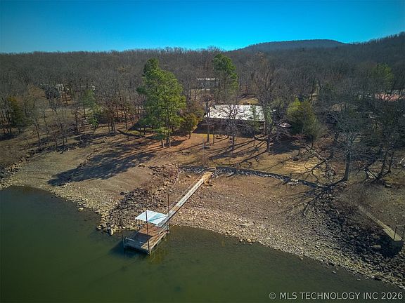 2nd image of 370 N Bk 1600 Rd