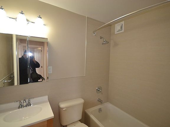 4th image of 123-14 83rd Ave #302